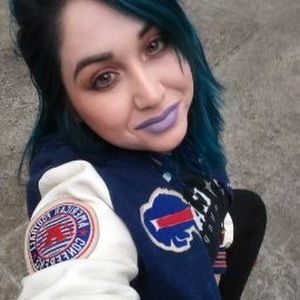 Meet your Posher, Phey